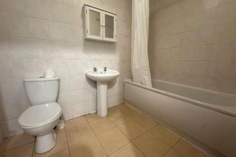 Bathroom.jpeg