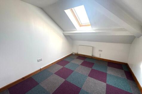 Bedroom 6.jpeg