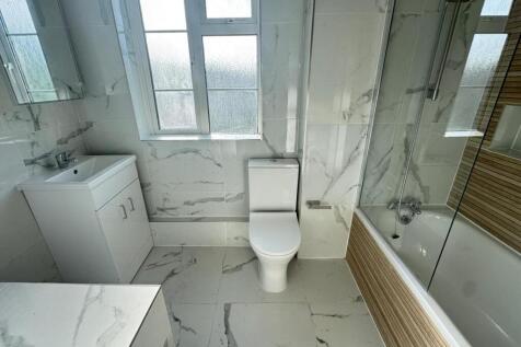 Bathroom.jpeg