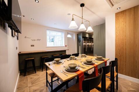 Kitchendownstairs7.jpg