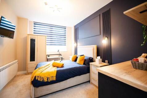 TheBay_Room8_-11.jpg