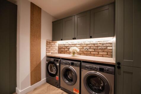 Kitchendownstairs13.jpg