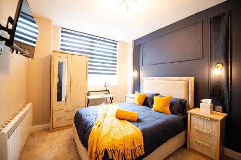 TheBay_Room8_-5.jpg
