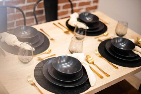 KitchenUpstairs_14.jpg