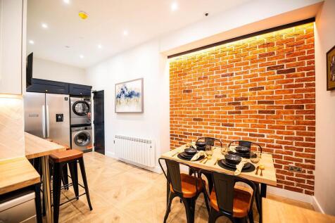 kitchenupstairswarmer-8.jpg