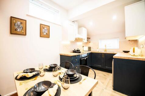 kitchenupstairswarmer-6.jpg