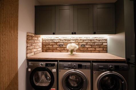 Kitchendownstairs12.jpg