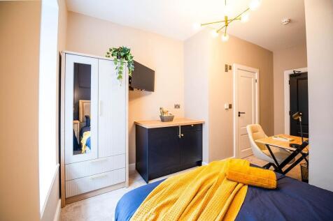 TheBay_Room13-8.jpg