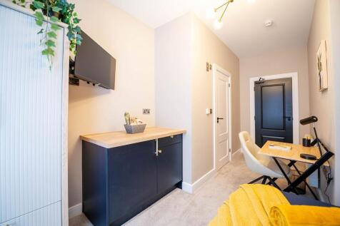 TheBay_Room13-9.jpg