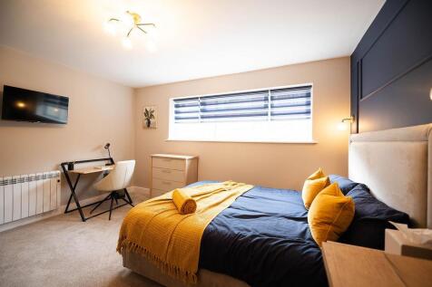 TheBay_Room2-2.jpg
