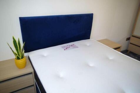 228 arw bedroom.jpeg