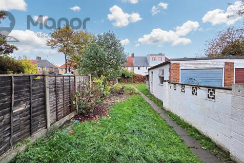 WhatsApp Image 2025-10-21 at 15.36.00