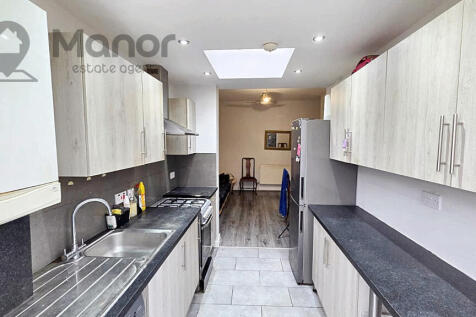 WhatsApp Image 2025-11-07 at 15.22.56