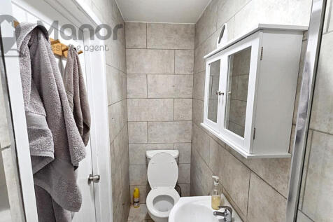 WhatsApp Image 2025-11-07 at 15.23.03