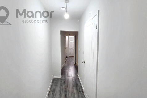 WhatsApp Image 2025-11-07 at 15.23.03 (1)