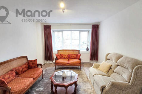 WhatsApp Image 2025-11-07 at 15.40.15 (1)