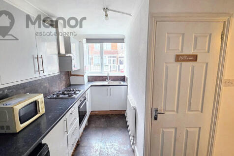 WhatsApp Image 2025-11-10 at 12.49.46 (1)