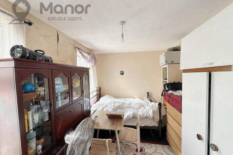 WhatsApp Image 2025-09-10 at 11.04.56