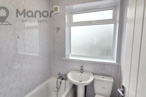 WhatsApp Image 2025-05-23 at 17.21.02