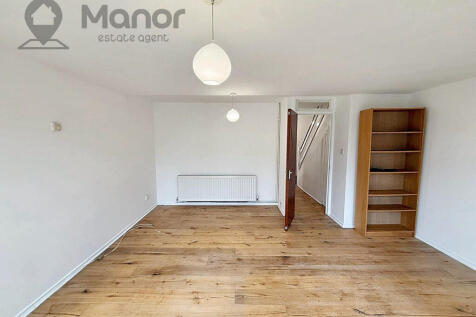 WhatsApp Image 2025-11-17 at 14.00.31