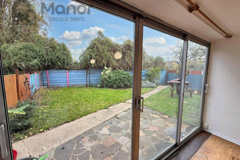 WhatsApp Image 2025-11-17 at 14.00.28