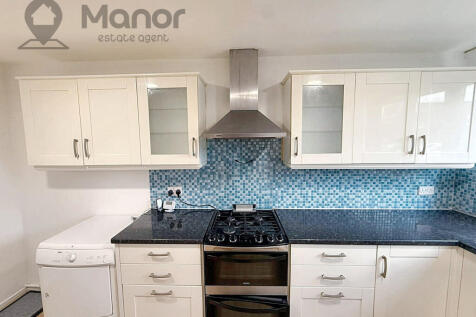 WhatsApp Image 2025-11-17 at 14.00.33