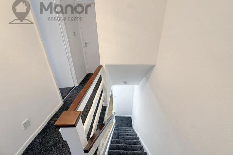 WhatsApp Image 2025-11-17 at 14.00.42