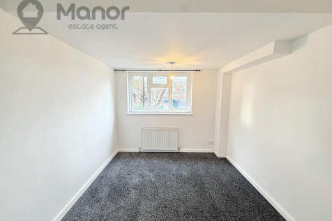 WhatsApp Image 2025-11-17 at 14.00.43 (1)