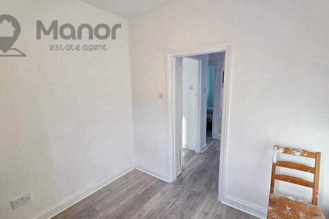 WhatsApp Image 2025-11-19 at 14.39.12