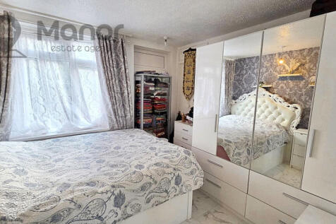 WhatsApp Image 2025-11-19 at 11.34.23 (1)