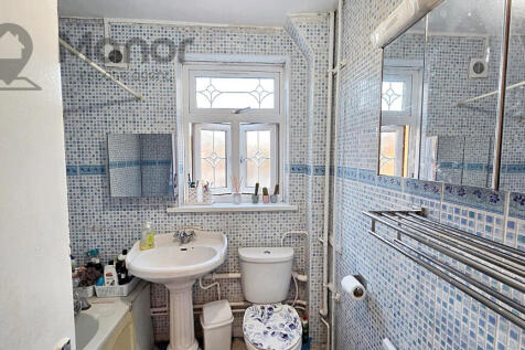 WhatsApp Image 2025-11-19 at 11.34.26 (2)