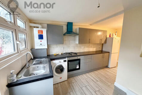 WhatsApp Image 2025-11-23 at 00.39.11 (3)