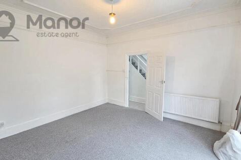 WhatsApp Image 2025-11-22 at 21.13.51 (1)