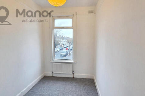 WhatsApp Image 2025-11-22 at 21.13.46