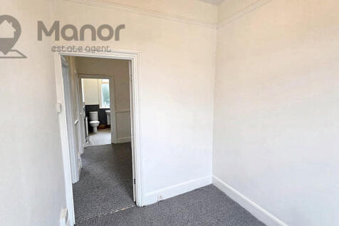 WhatsApp Image 2025-11-22 at 21.13.47