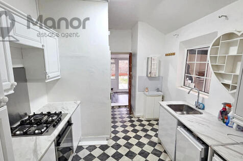 WhatsApp Image 2025-11-22 at 21.52.46