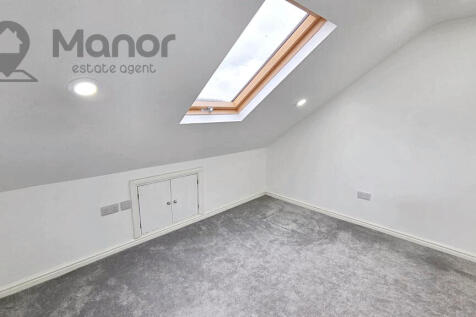 WhatsApp Image 2025-11-22 at 21.52.39