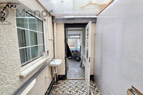 WhatsApp Image 2025-11-22 at 21.52.50