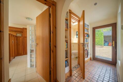 Property Image 18