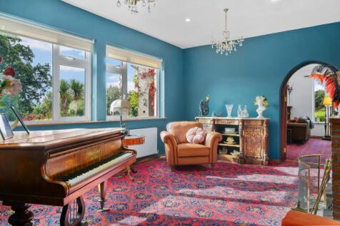 Property Image 10