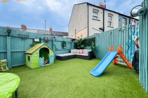 enclosed garden