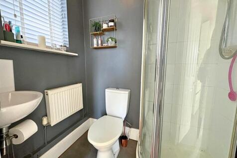 Ensuite Shower Room