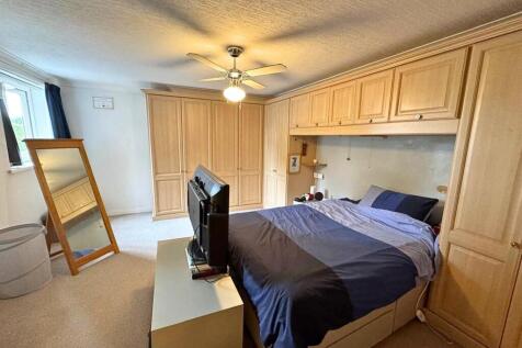 Bedroom 5/Annex