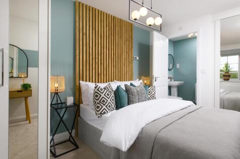 Maidstone Bedroom Woodland Heath BAR