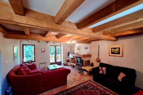 Lounge Area 1 from 2