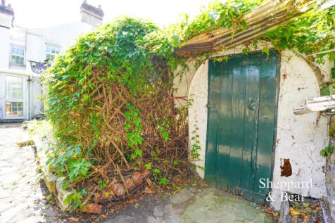 Outbuilding
