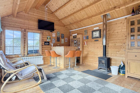 Outbuilding