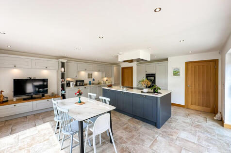 Kitchen (2)