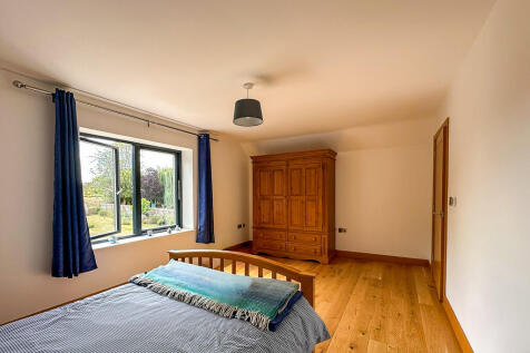 Bedroom 4(1)