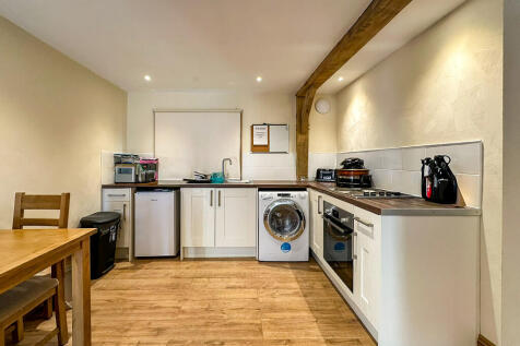 Kitchen (2)